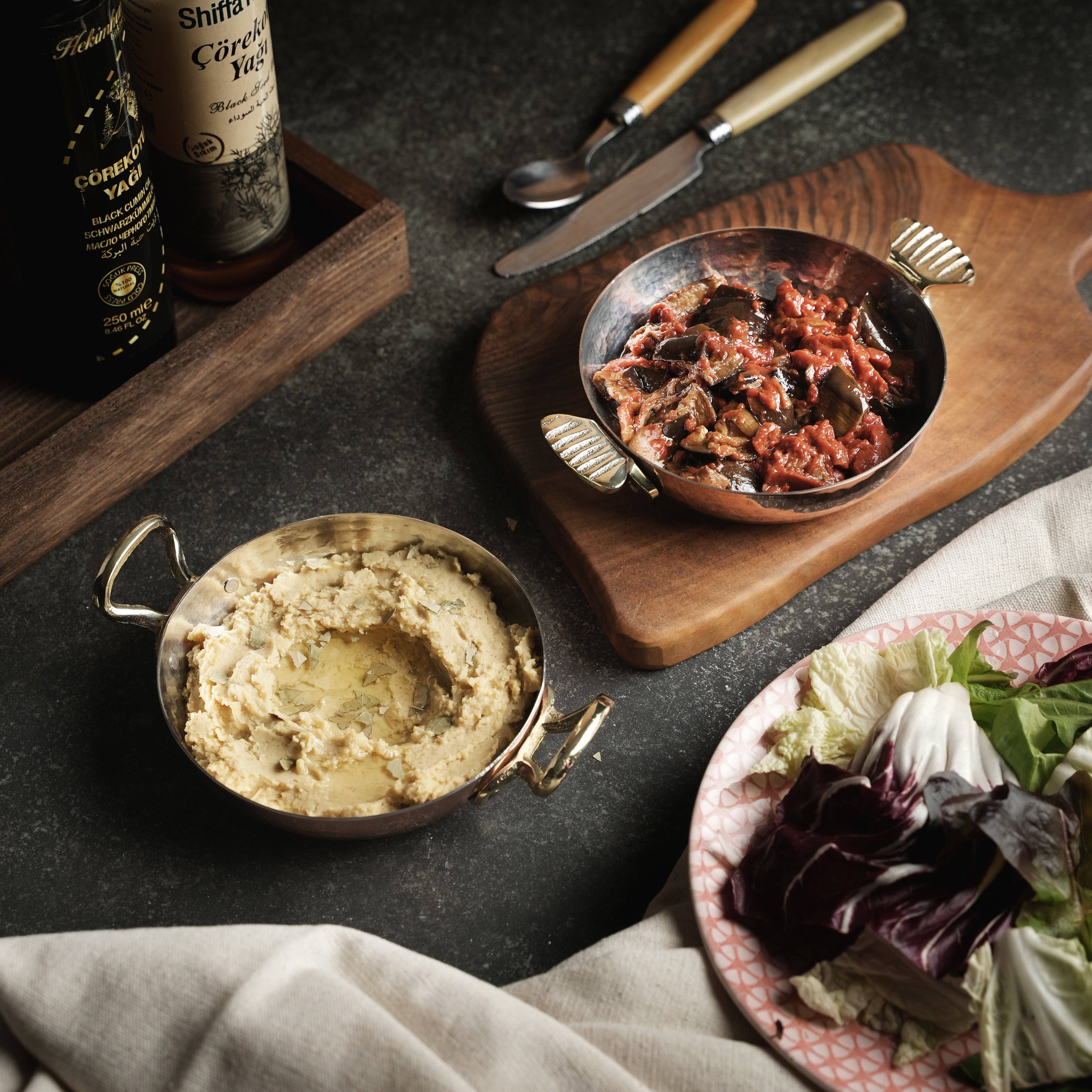 ALFIQ Copper - Wholesale Pan - Handcrafted Copper Pan with Fish-Shaped Brass Handles – Traditional Turkish Sahan3