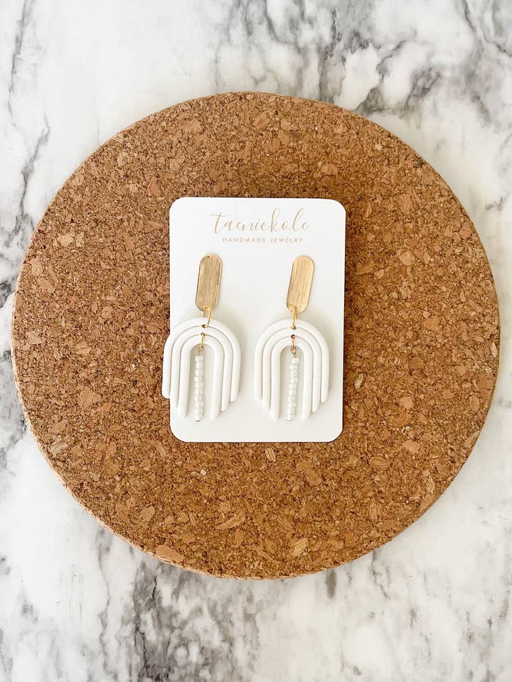 Hvid | Kelsie med perler for engroshandel hos taenickole