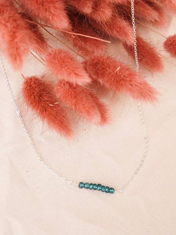 Blå Apatit Crystal Bar Silverhalsband för wholesale av Asher Grey