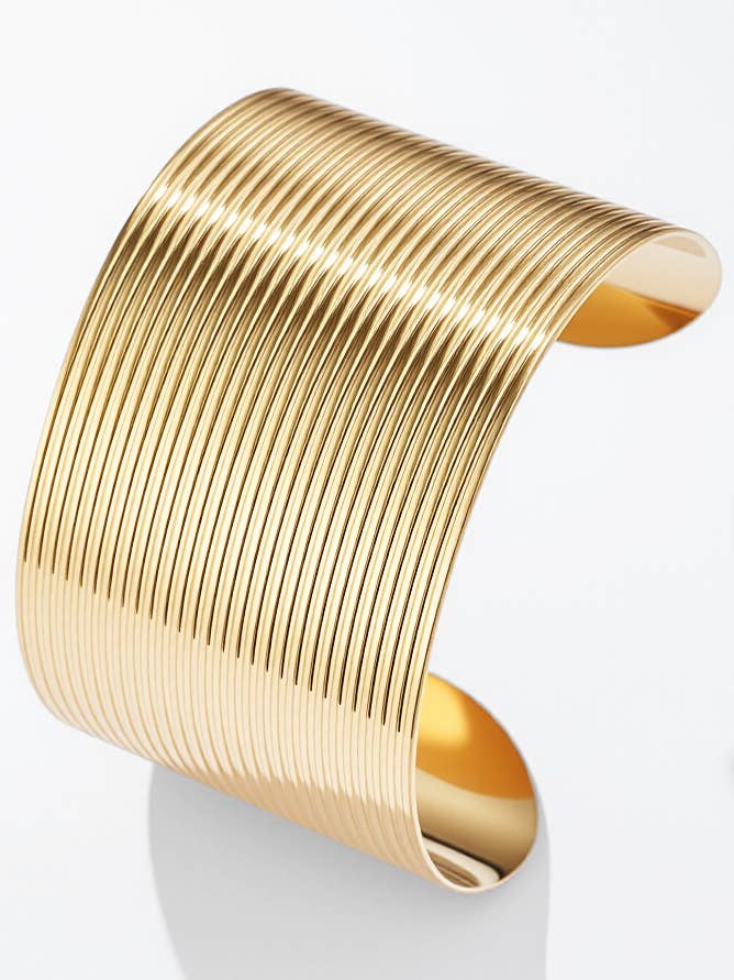 Grooved cuff bangle in stainless steel 324CA27 for wholesale by BYREN | ÉLINE L'ATELIER