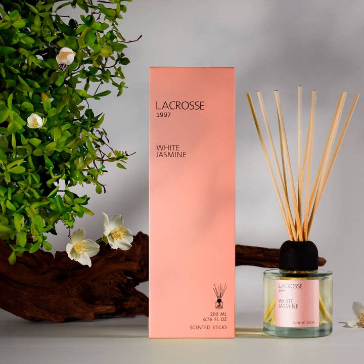 Diffuseur à bâtonnets parfum Jasmin blanc LACROSSE pour la vente par SEVENREEDS