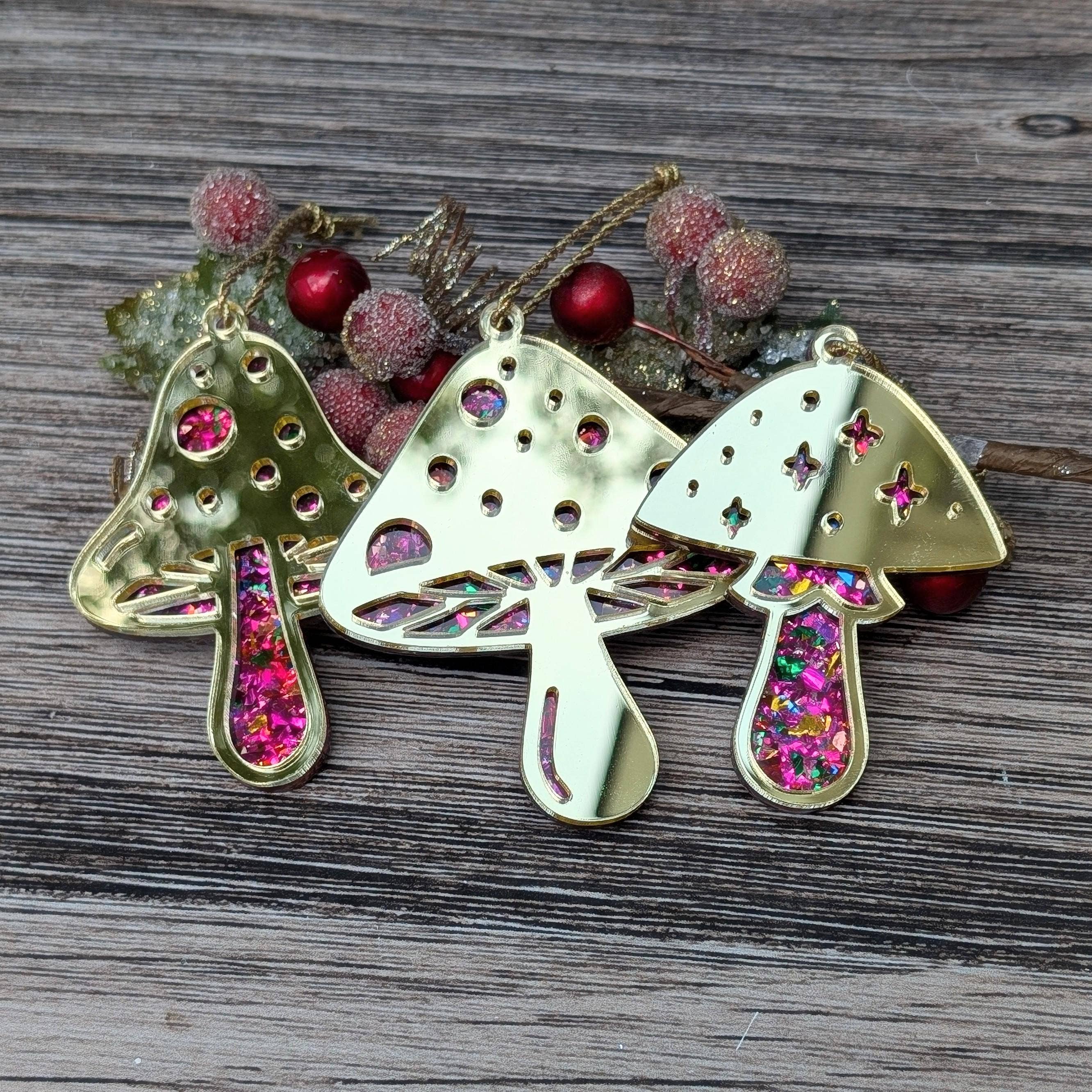 Shelfish Modern – wholesale Ornament set – Set of 3 Mushroom Ornaments - Funky Christmas Ornaments - Ornament Gift Set - Cottage core Ornaments - Nature Ornaments - Mushroom Christmas2