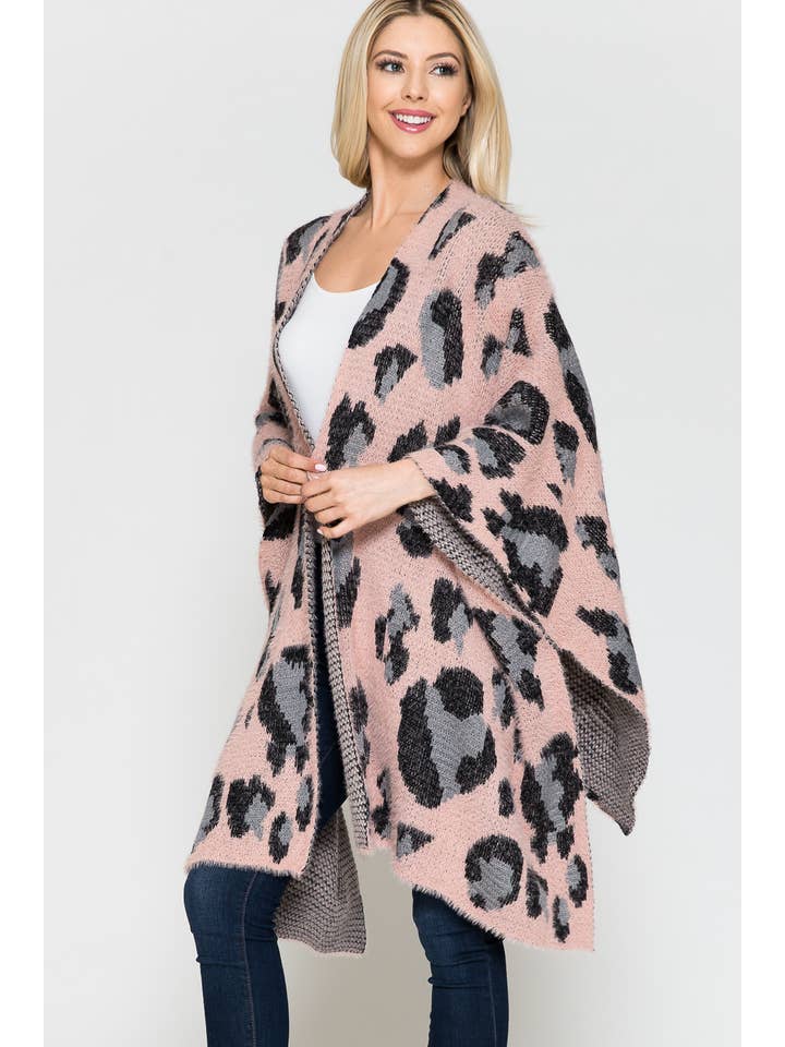 Blush Chloe's Leo || Eyelash Detailed Leopard Print Kimono for wholesale on Faire4