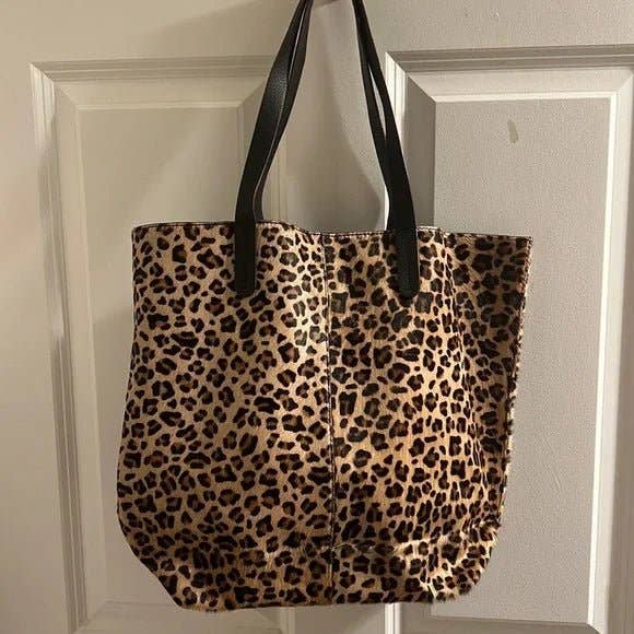 Shiraleah Brown Leopard Tote for wholesale on Faire