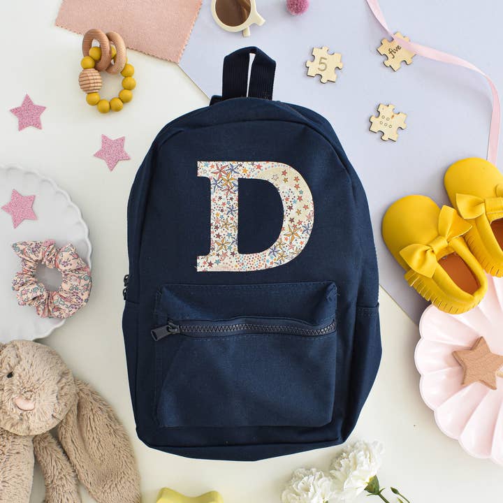 Sac à dos personnalisé Liberty of London pour enfant bleu marine pour la vente par My Little Shop UK