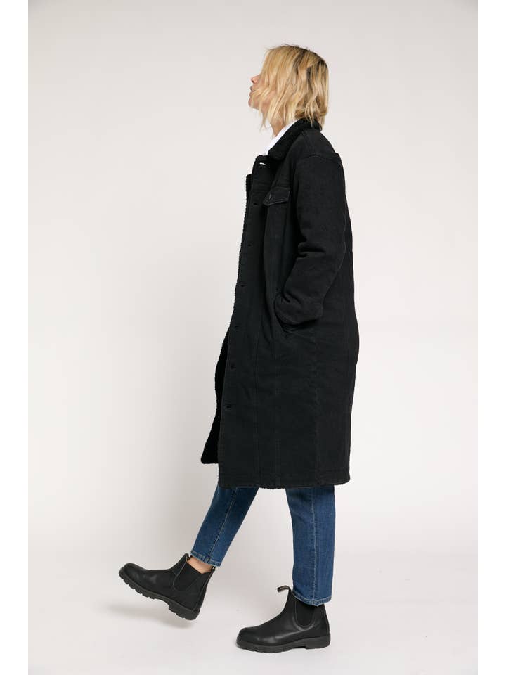 Oliver Logan - Wholesale Coat - Women's - James Denim Long Coat Sherpa Lined, Black