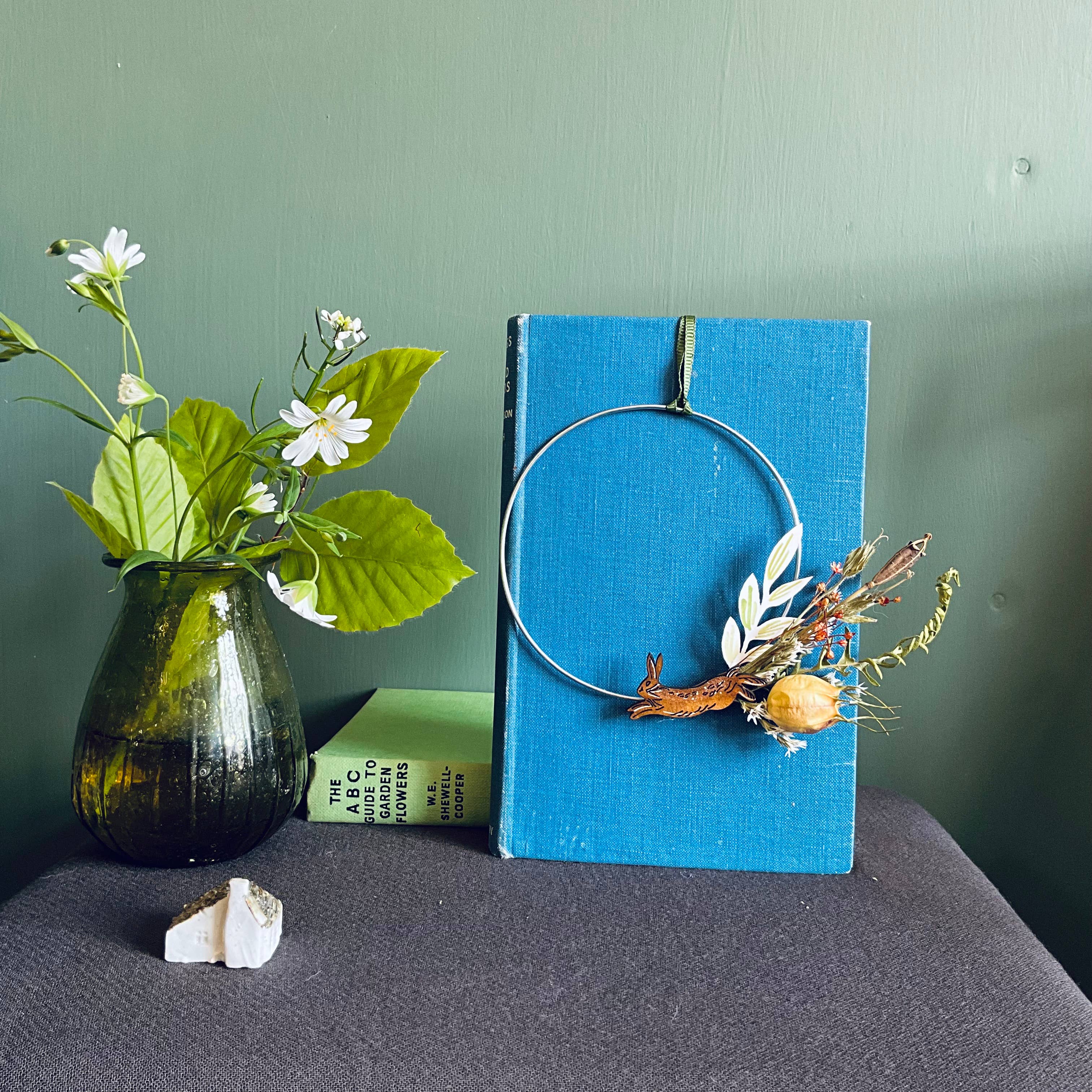 Lily Faith – wholesale Krans – Hare krans