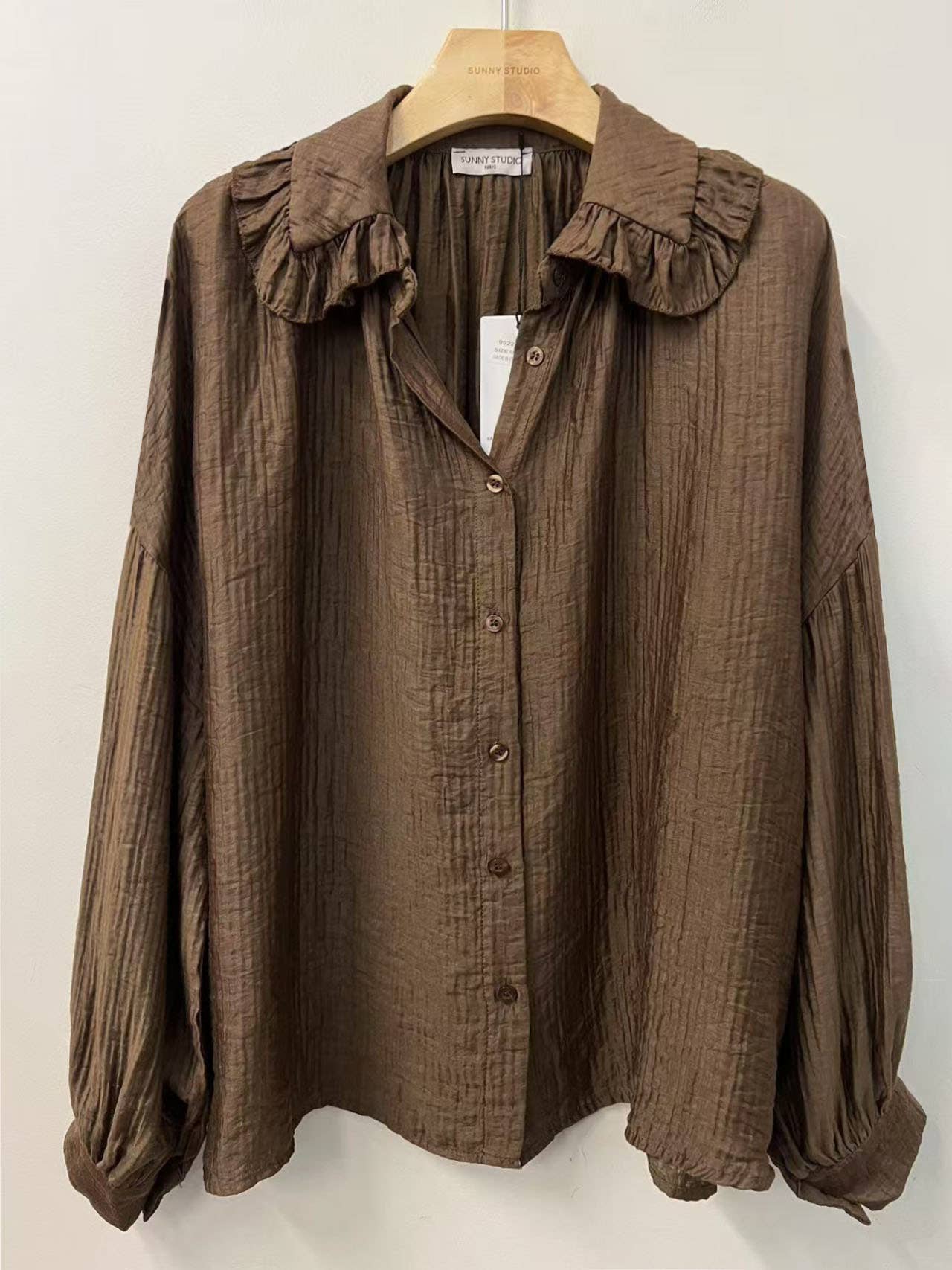 SUNNY STUDIO - Wholesale Button Down Shirt - Women's - Light blouse with gathered collar3