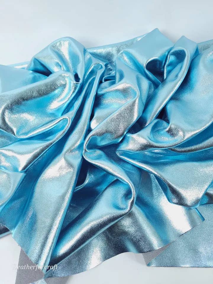 Azurro 9070 Laminierter Metallic Luxuriöser Kalb Weiches Leder für den Großhandel von Leatherforcraft