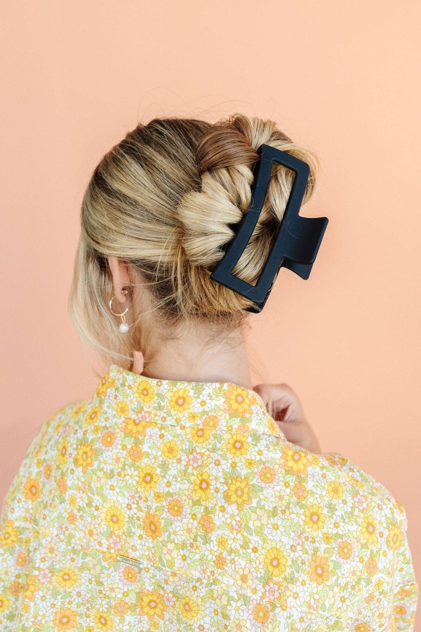 Shop Andi - Wholesale Hair Clip - Women's - XL Matte Claw Clips - Multiple Colors8