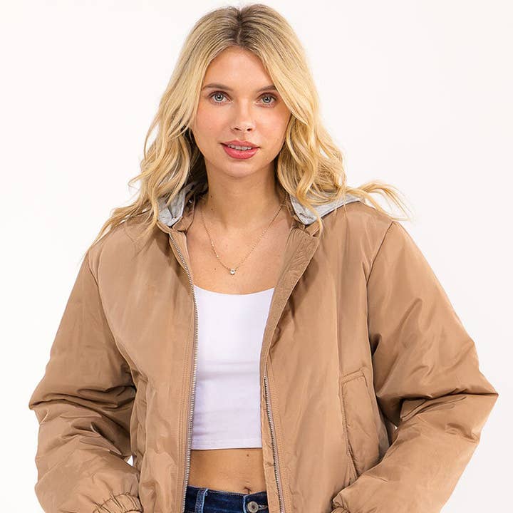 AC4042J- Giacca bomber con cappuccio a maniche lunghe e zip per la vendita all'ingrosso da parte di IWT Brands