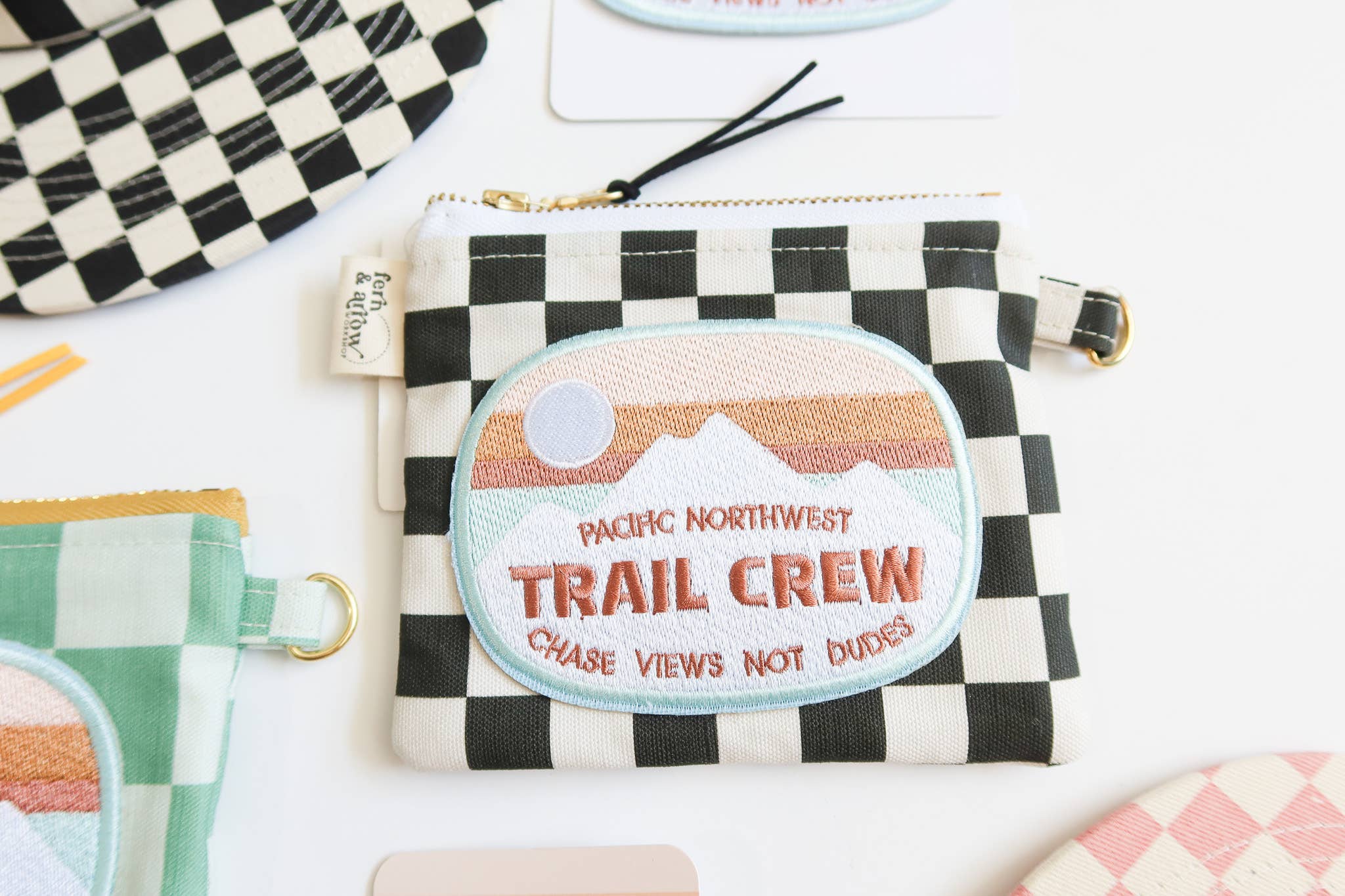 Fern & Arrow – Engroshandel Patch – "Pacific Northwest Trail Crew" strygemærke1