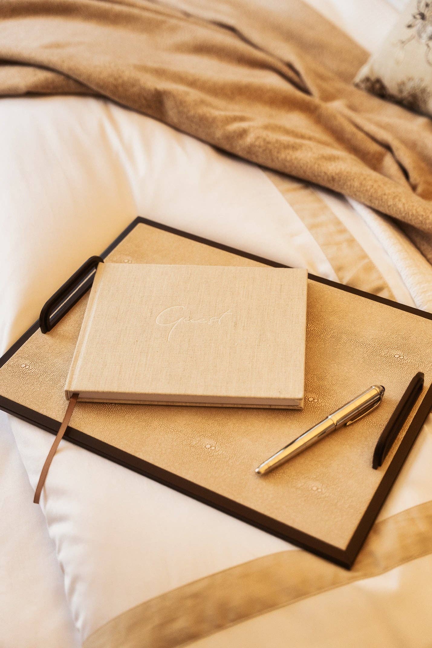 Domani Home - Vendita all'ingrosso Set di lenzuola - Set biancheria per hotel DH Classic 4 pezzi - Pearl6