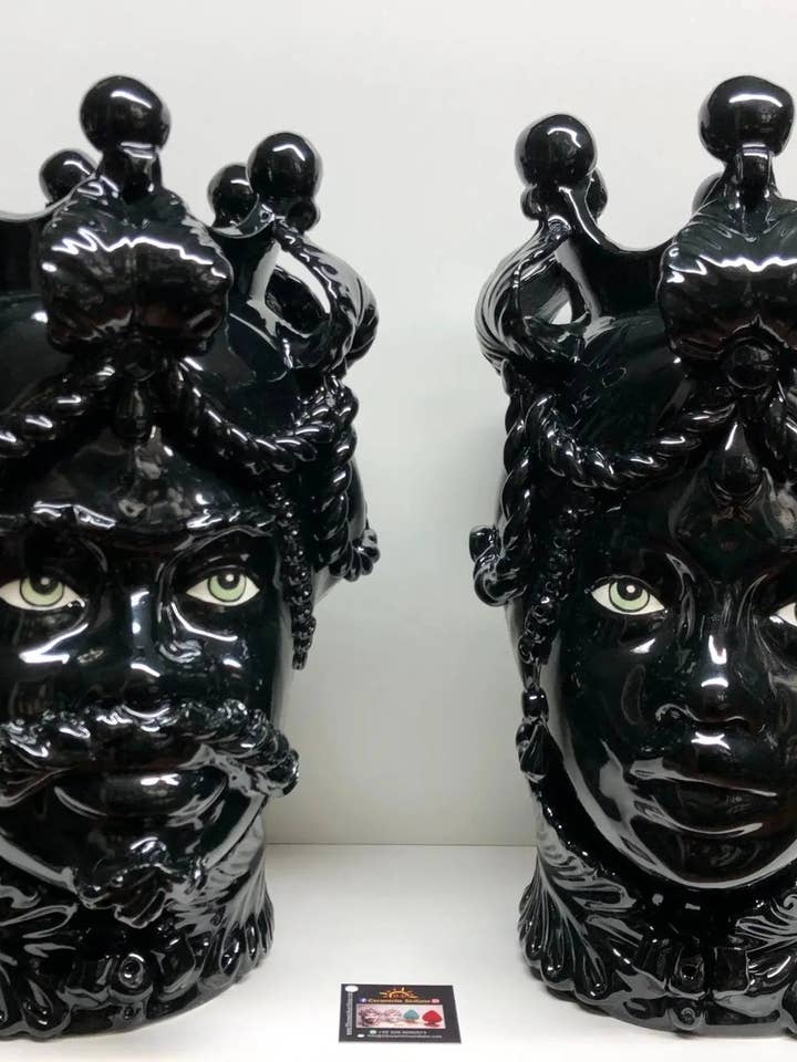 Teste di Moro Zefiro Ceramica Caltagirone cm H.43 L.26 Handcrafted Glossy Black for wholesale by DD Ceramiche Siciliane
