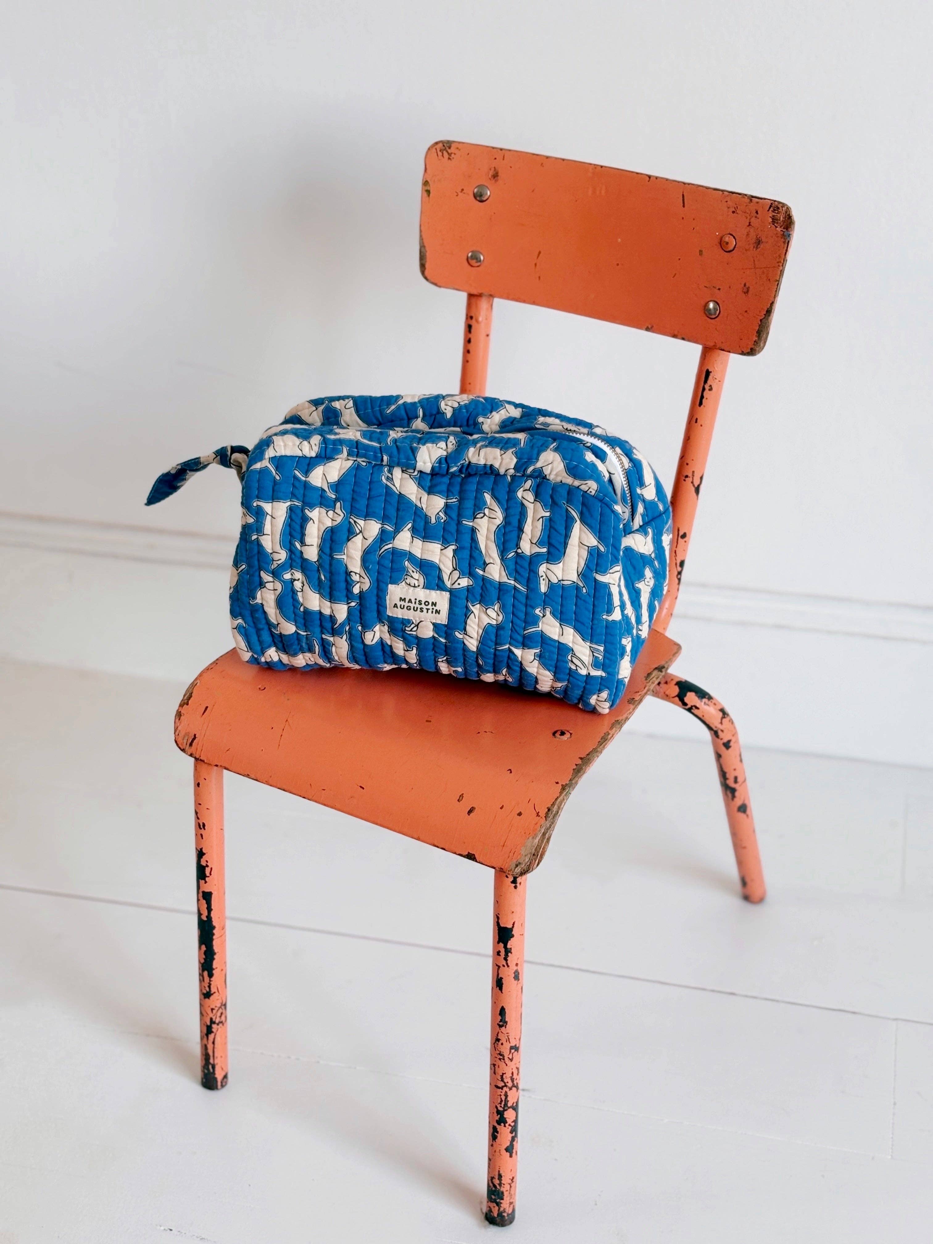 Maison Augustin - Wholesale Toiletry Bag - Women's - Dachshund Blue Toiletry Bag0