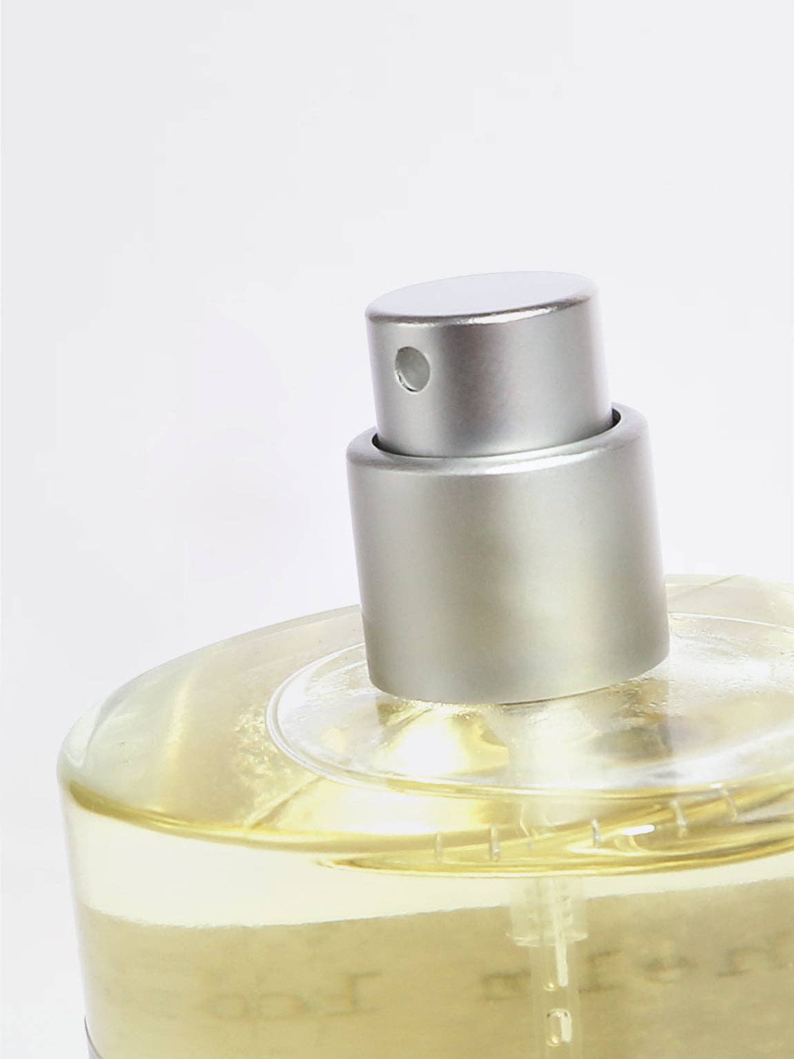 Helm London - Wholesale Fragrance Oil - Cedarwood & Jasmine Fragrance - 50ml1