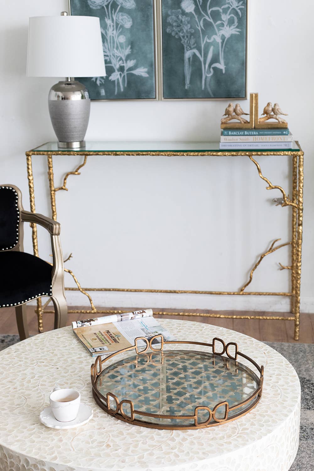 A&B Home Group Inc. – Engroshandel Pyntebakke – D18x2" Sofistikeret Geometrisk Spejlbakke8