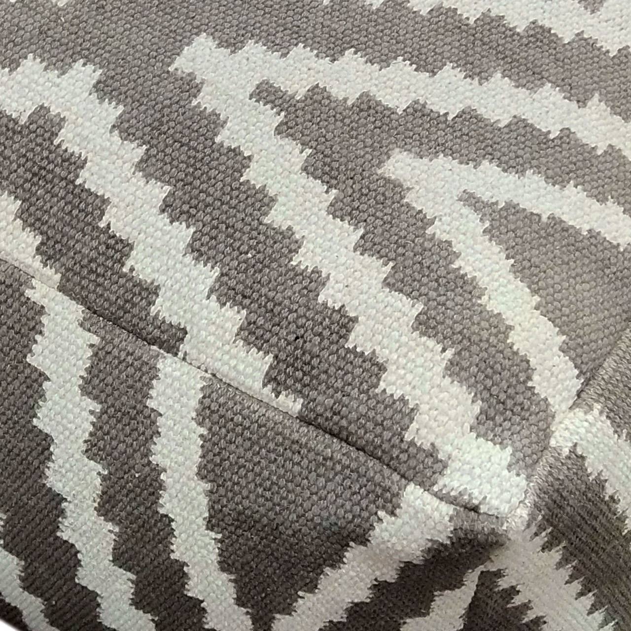 Voglrieder - Wholesale Pouf - Footstool 55 x 37 x 55 cm Pouf Kilim Bode37