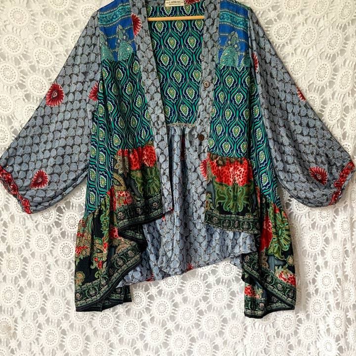 Kaohinani – wholesale Buttoned-down shirt – Women's – Sari Smock Shirt9