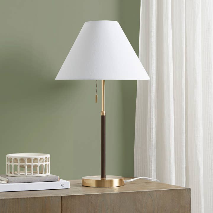 Olliix - Wholesale Accent/Desk Lamp - Mid-Century Pull Chain Table Lamp, Gold Brown1