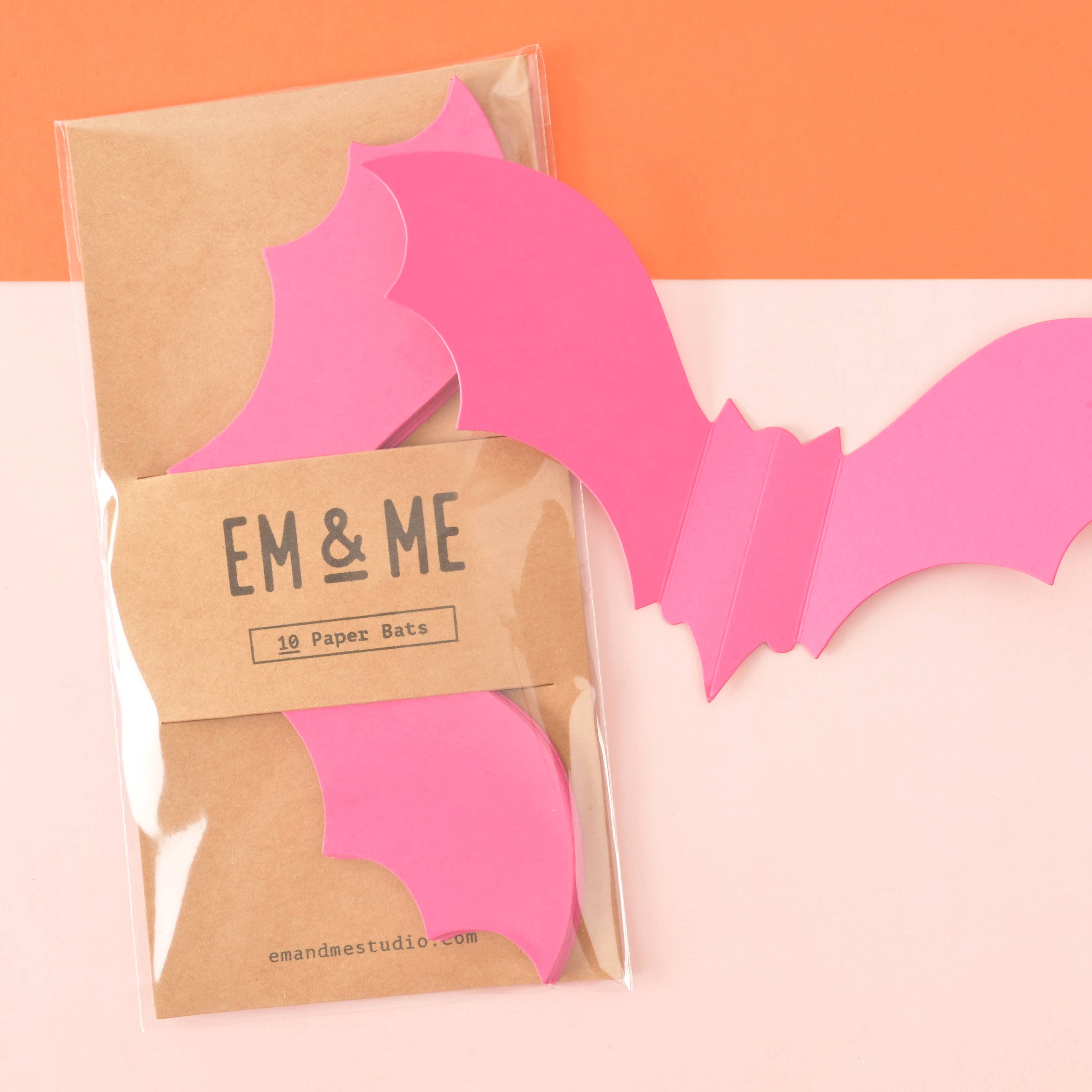 Em And Me Studio – Engroshandel Klistermærke – Papir flagermus, Halloween Decor1