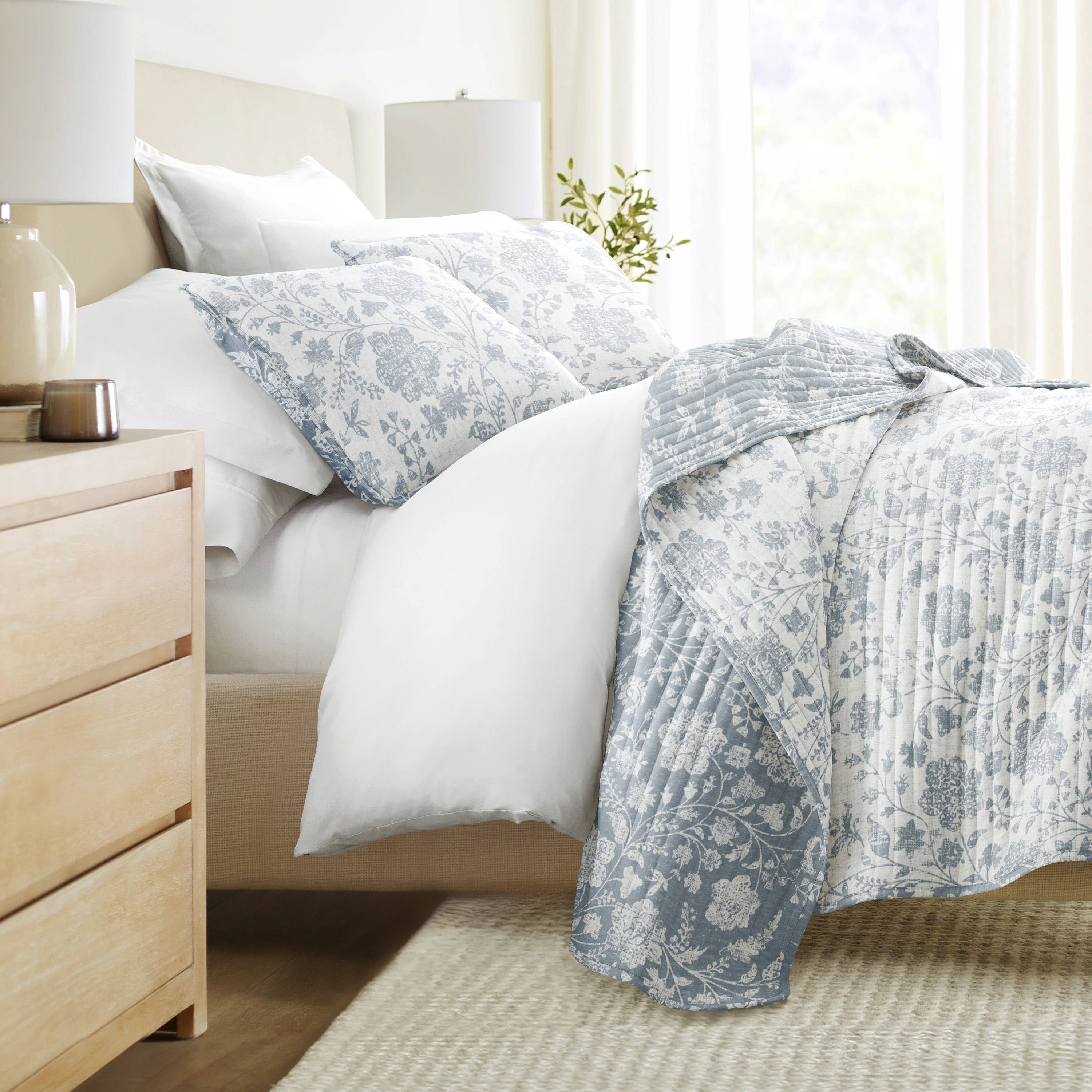 ienjoy Home - Vente Courtepointe - Ensemble de couette réversible à motifs floraux texturés toutes saisons26