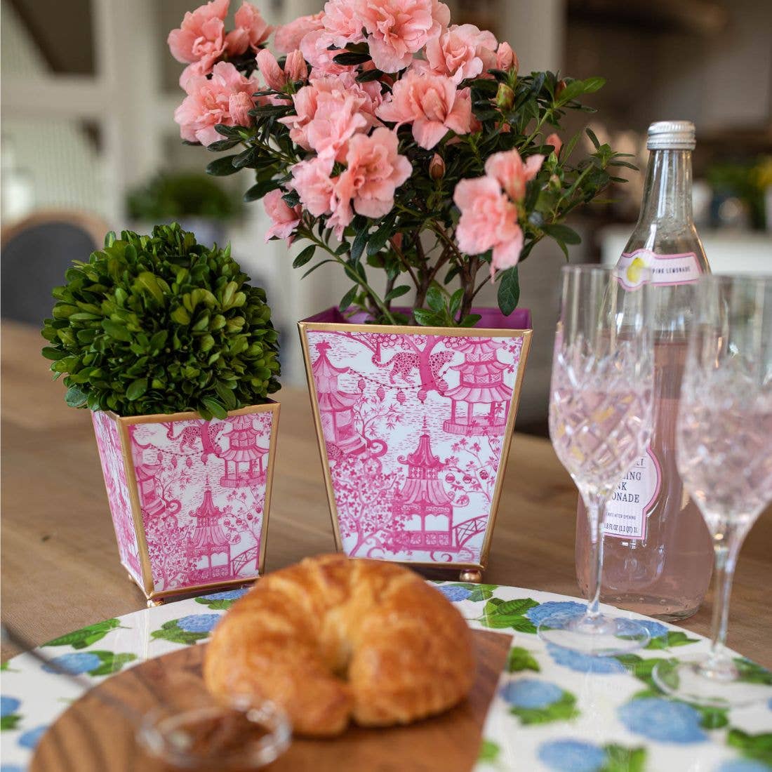 Jaye's Studio - Wholesale Plant Pot - Garden Party Enameled Square Cachepot Planter10