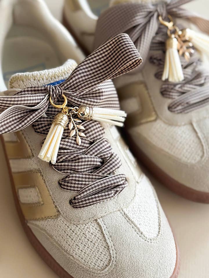 Leo & Lee Studio - Wholesale Shoe Accessories - Shoe Charm and Lace Sets – Shoelace Accessories0