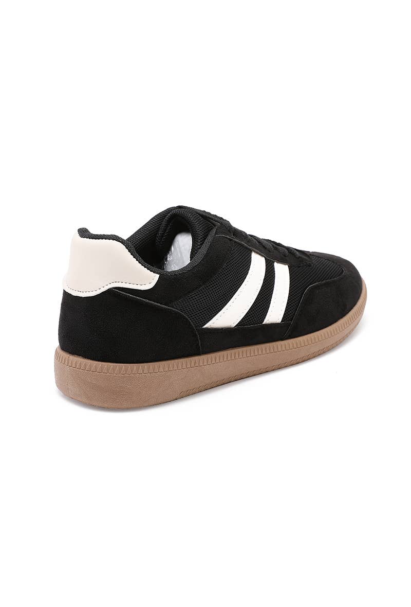 Joia Paris - Wholesale Lifestyle Sneakers - Women's - Lightweight and comfortable sneakers, ideal for everyday use B-66171