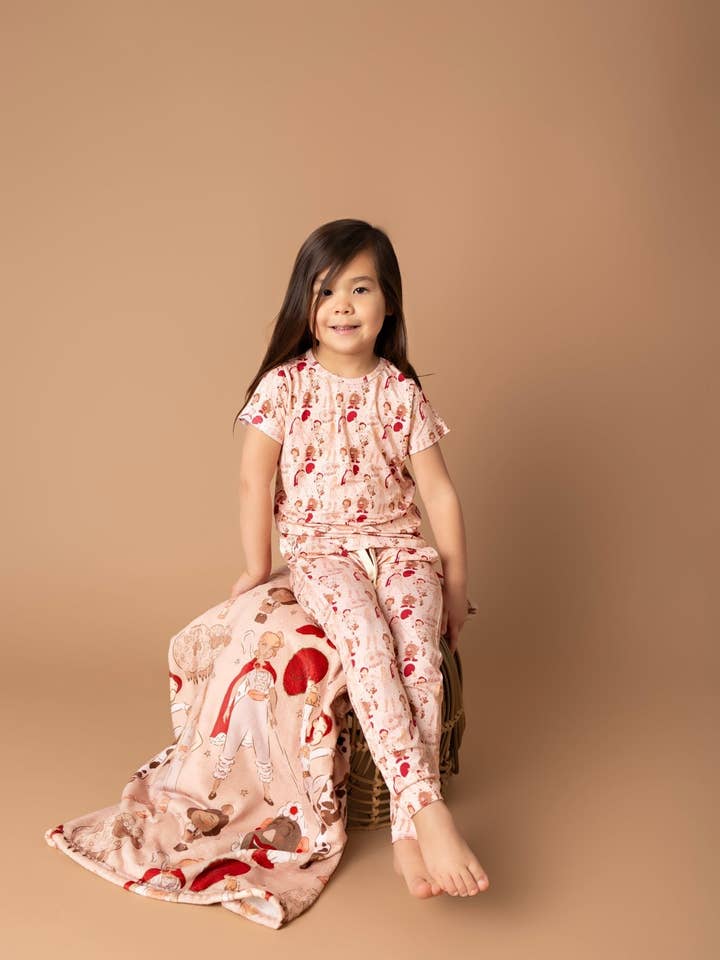 Ellie Sue - Wholesale Lounge Set - Kids - Girl Power Lounge Set with Joggers