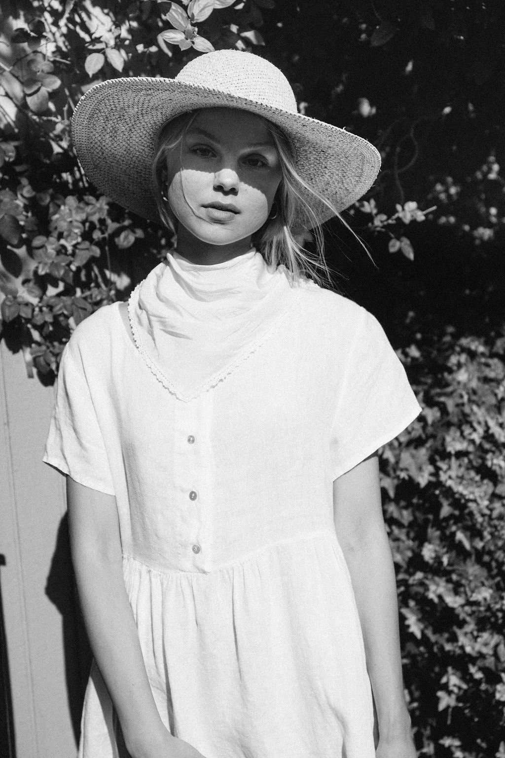 merritt charles - Wholesale Dress - Women's - Charlotte Linen Dress - White Linen Dress2