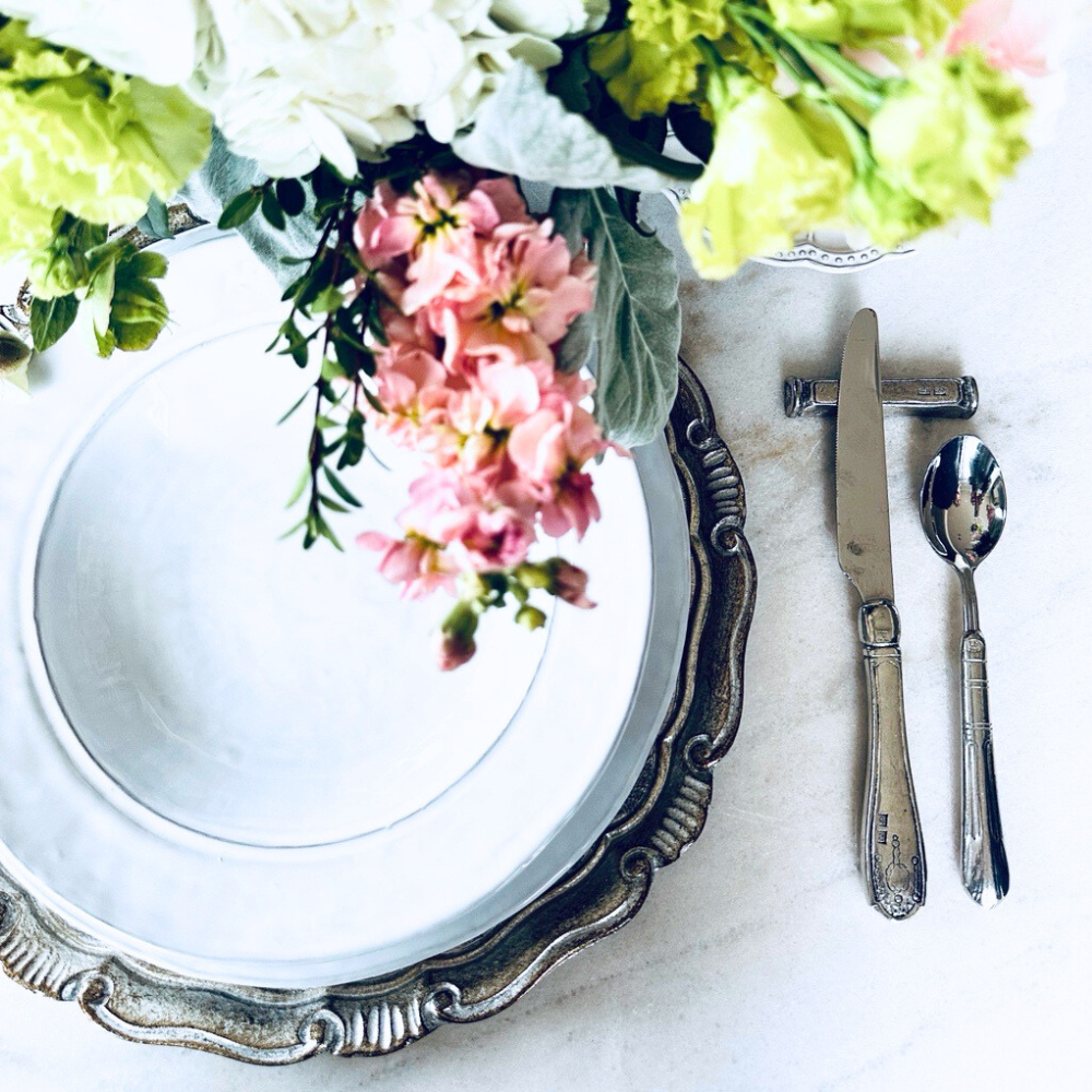 Arte Italica & Crown Linen Designs - Wholesale Knife Set - Tavola Knife Rest Set Of 4 With Pouch1