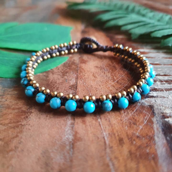 Bracelet Boho Thaï Macramé Cristal Turquoise pour la vente par Jasper Rocks