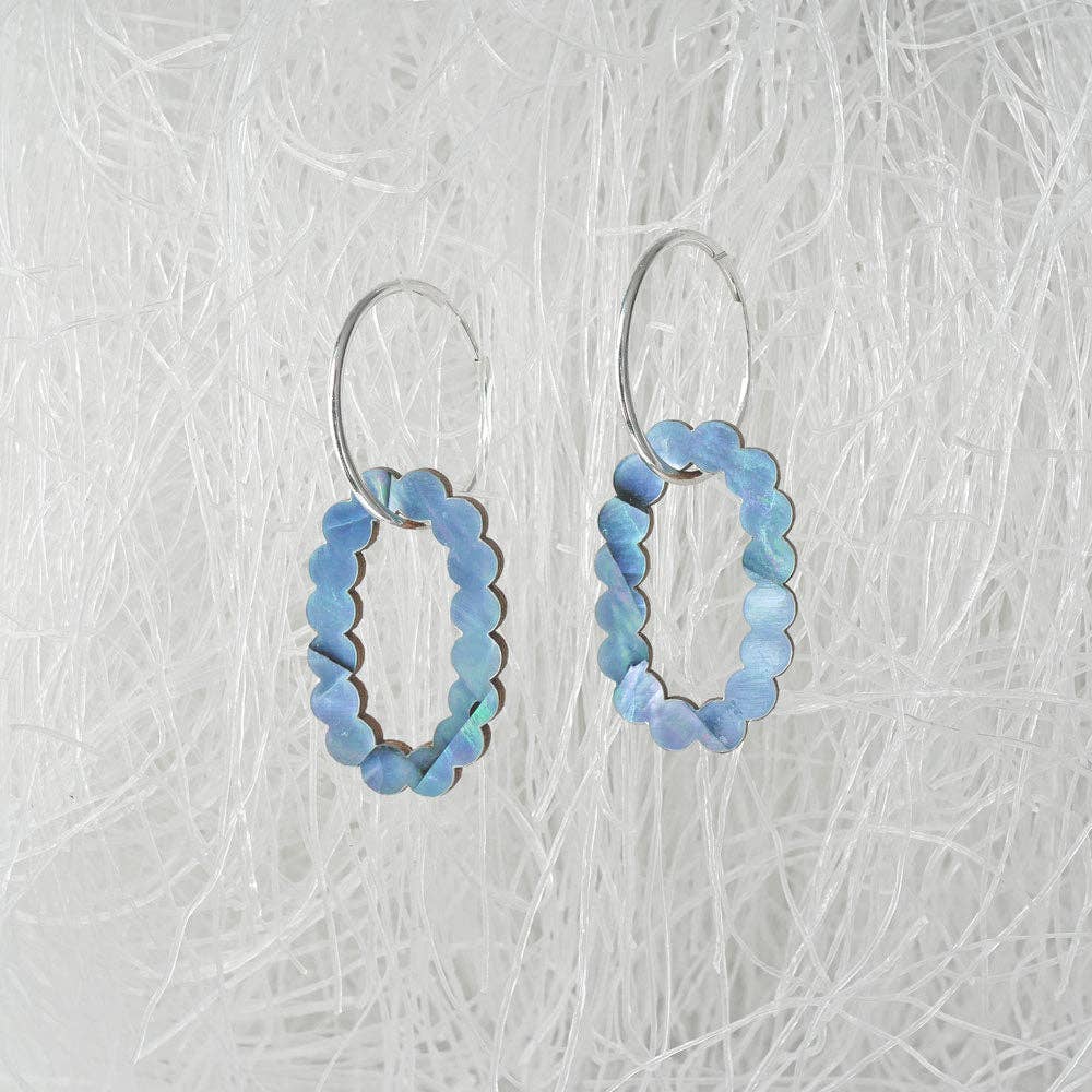 HUMUZ - Wholesale Dangle Earrings - Ring of Pearls, blue mother-of-pearl0