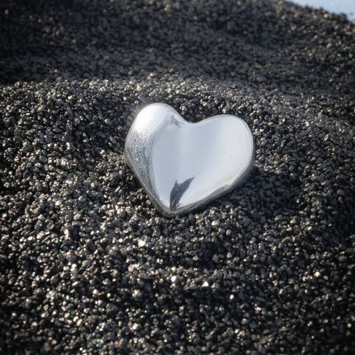 Dea Dia - Wholesale Signet Ring - Eros Silver Heart Signet Ring6