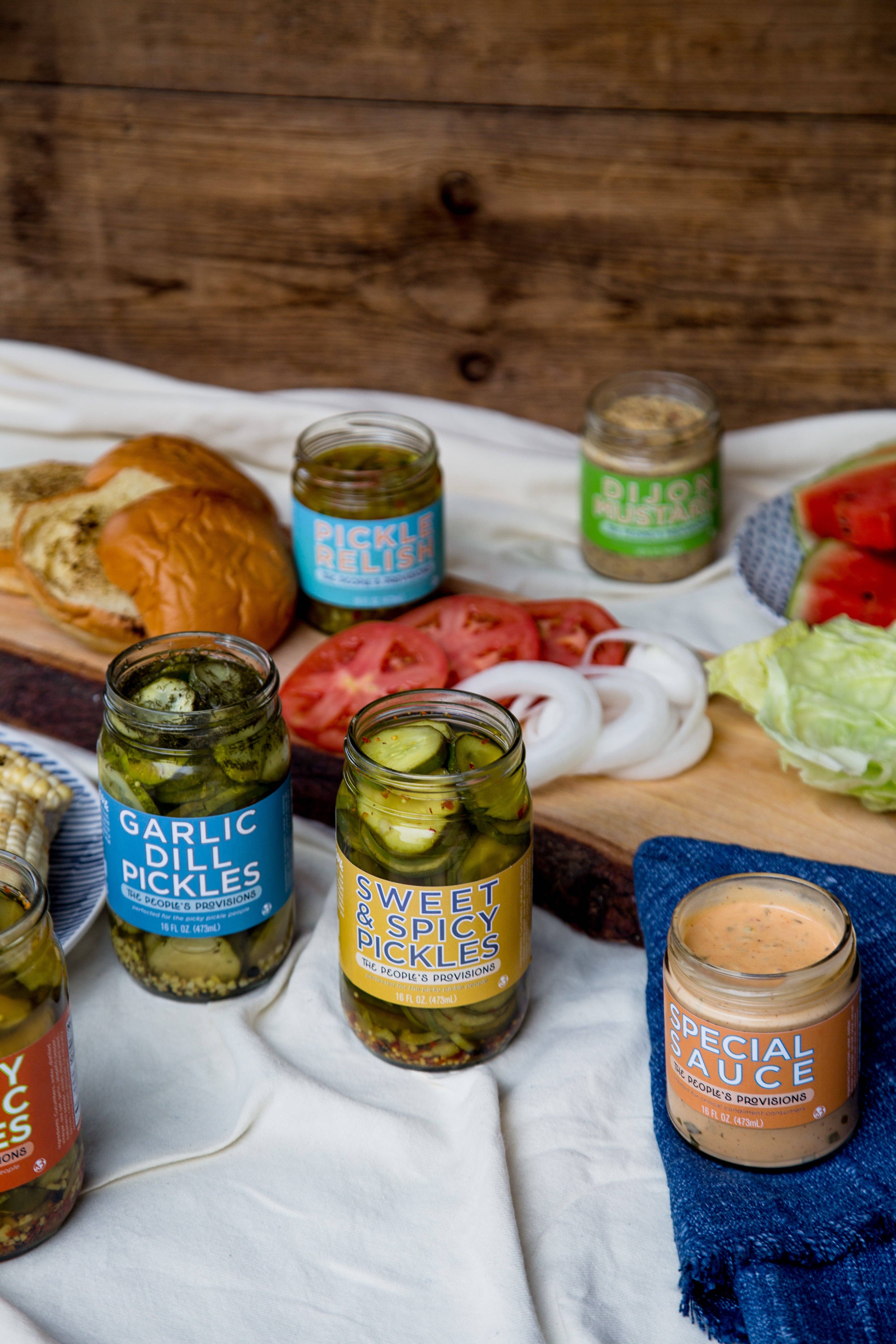 The People's Provisions - Vente Légumes marinés - Cornichons à l'ail et à l'aneth 473 ml5