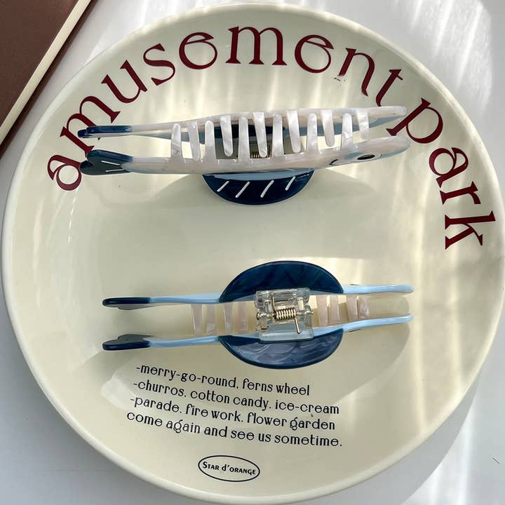 TYPE Sardine Acetate Claw Clip – Chic Hair Accessory_ for wholesale on Faire