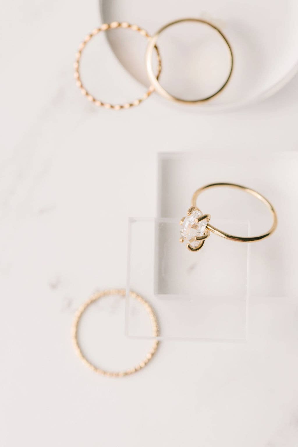 The Land of Salt – wholesale Solitairering – Ring med Herkimer-diamant i guldförgylld ram5