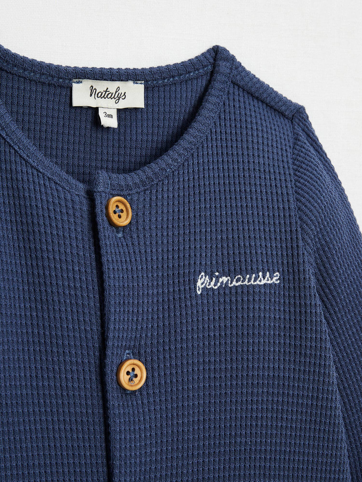 Galáxia Azul Macacão Bebê IFilou 23 com Botões de Madeira para venda a revendedores na Faire3