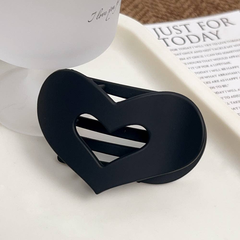 Dipped Shop - Wholesale Hair Clip - Women's - Stylish Flat Hair Heart Claw Clip DP25E8912