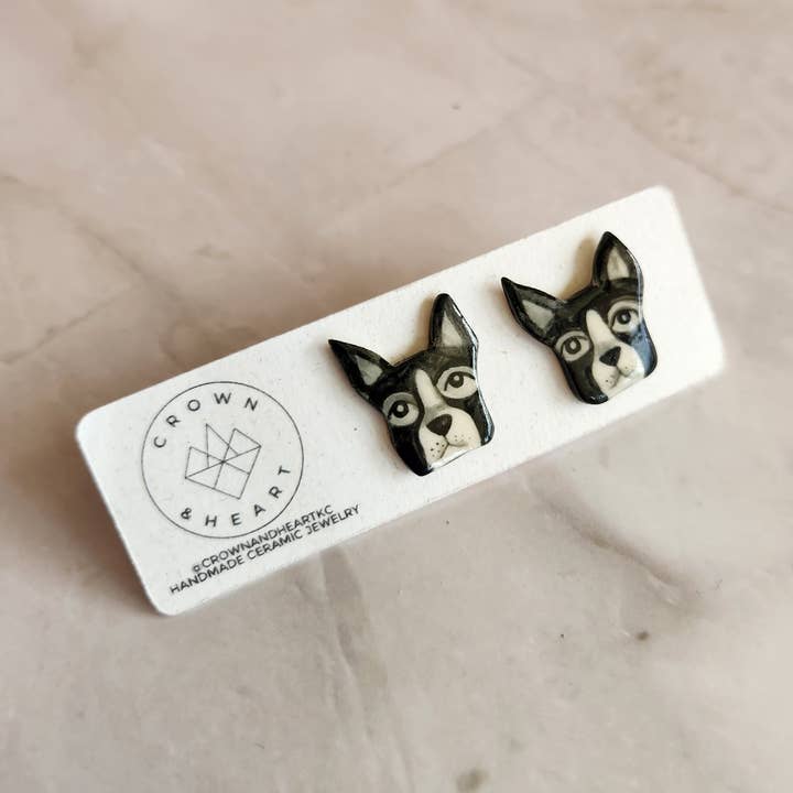 Boston Terrier Ohrstecker für den Großhandel von Crown & Heart