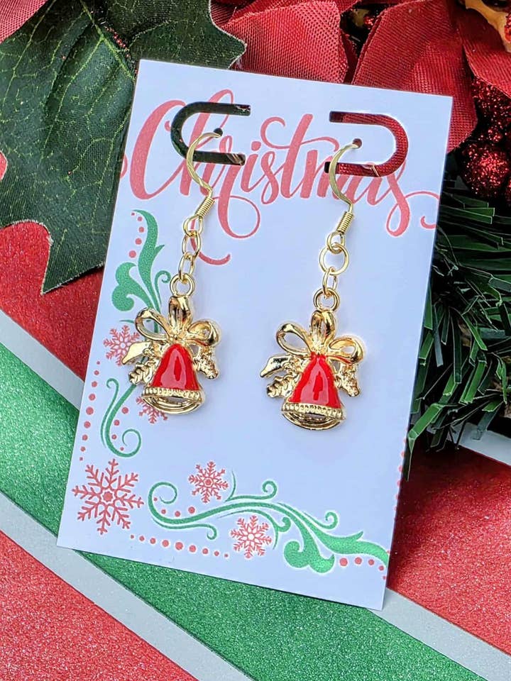 Boucles d'oreilles pendantes cloche de Noël rouge et or, cadeau festif pour la vente par Bad Apple Designs