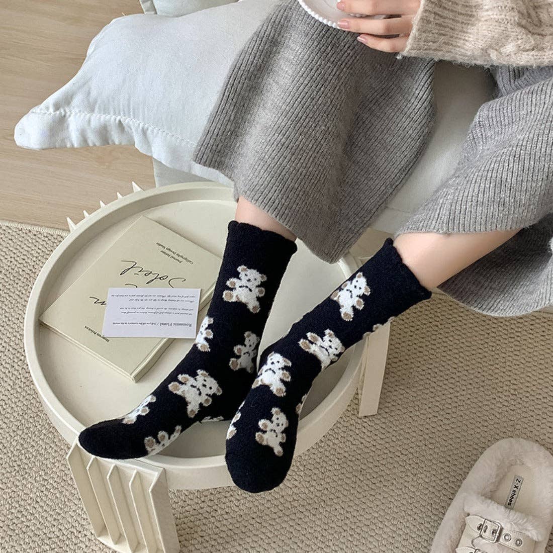 Funkyrel® Atzbranding Limited – wholesale Socks – Women's – Rufia - Bear Coral Fleece Thickened Winter Socks6