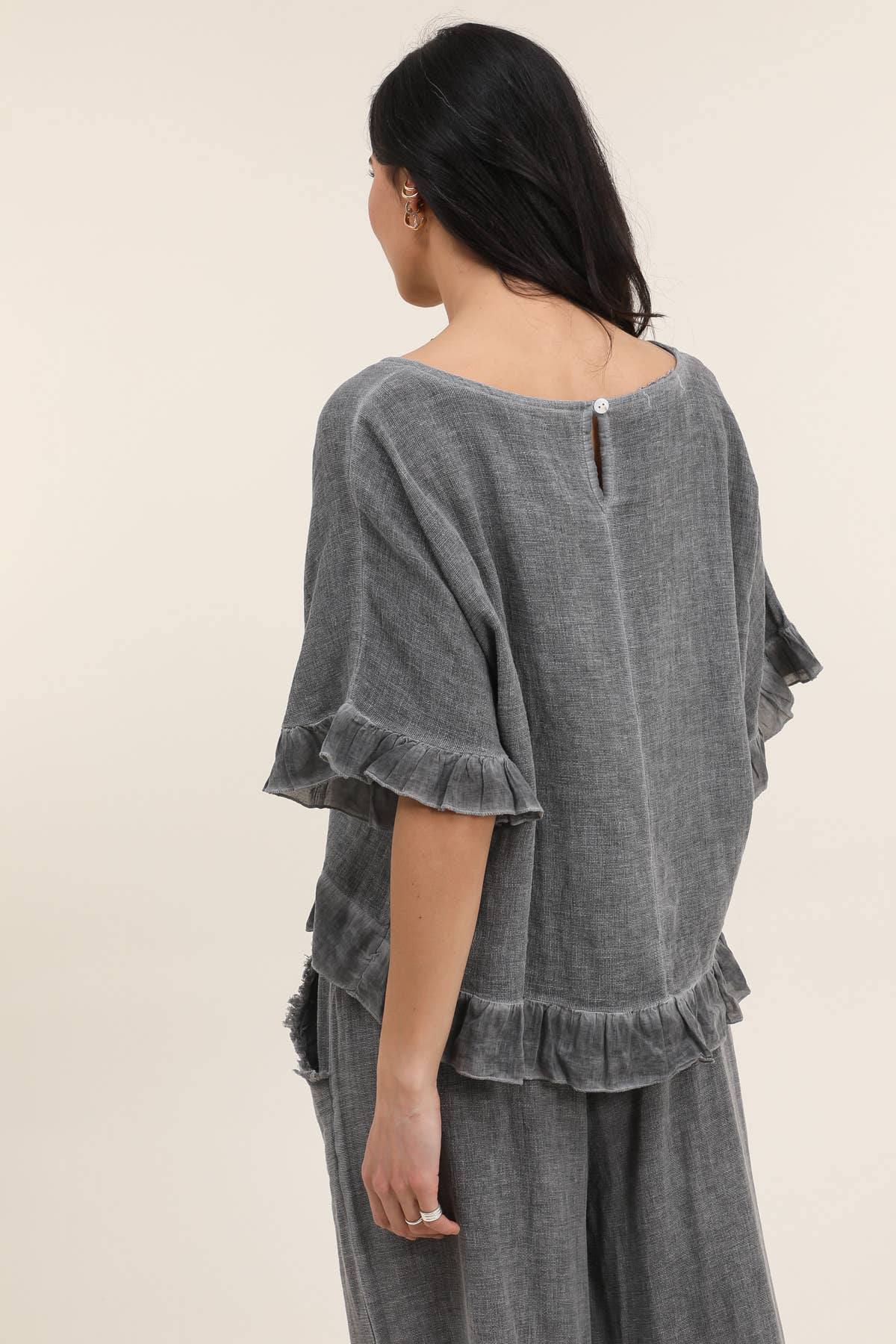 LÉA & LUC - Wholesale Blouse - Women's - Plain blouse in 50% Linen and 50% Cotton REF. 874741