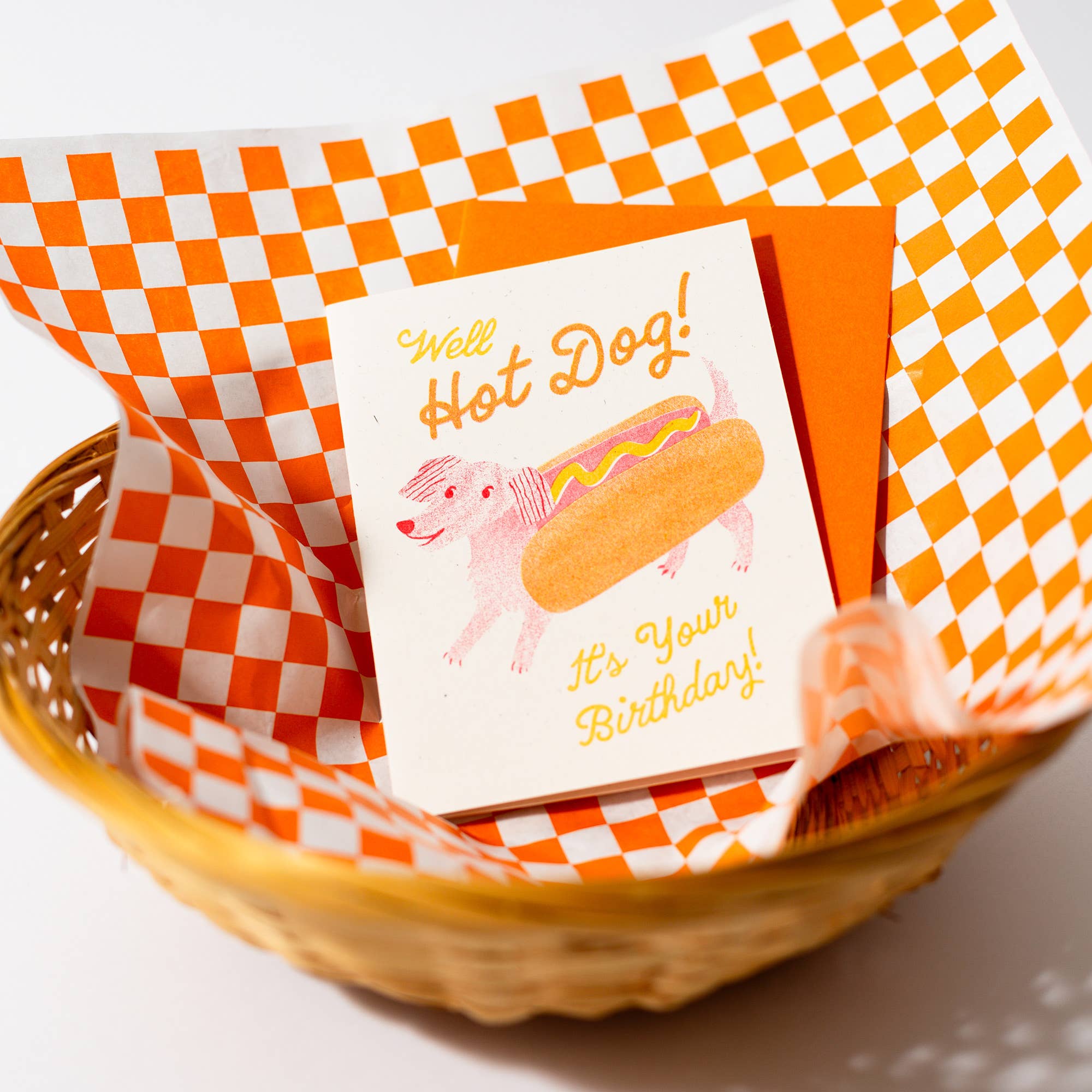 Bromstad Printing Co. - Venta al por mayor Tarjetas de cumpleaños - Tarjeta de cumpleaños Hot Dog - Risograph2