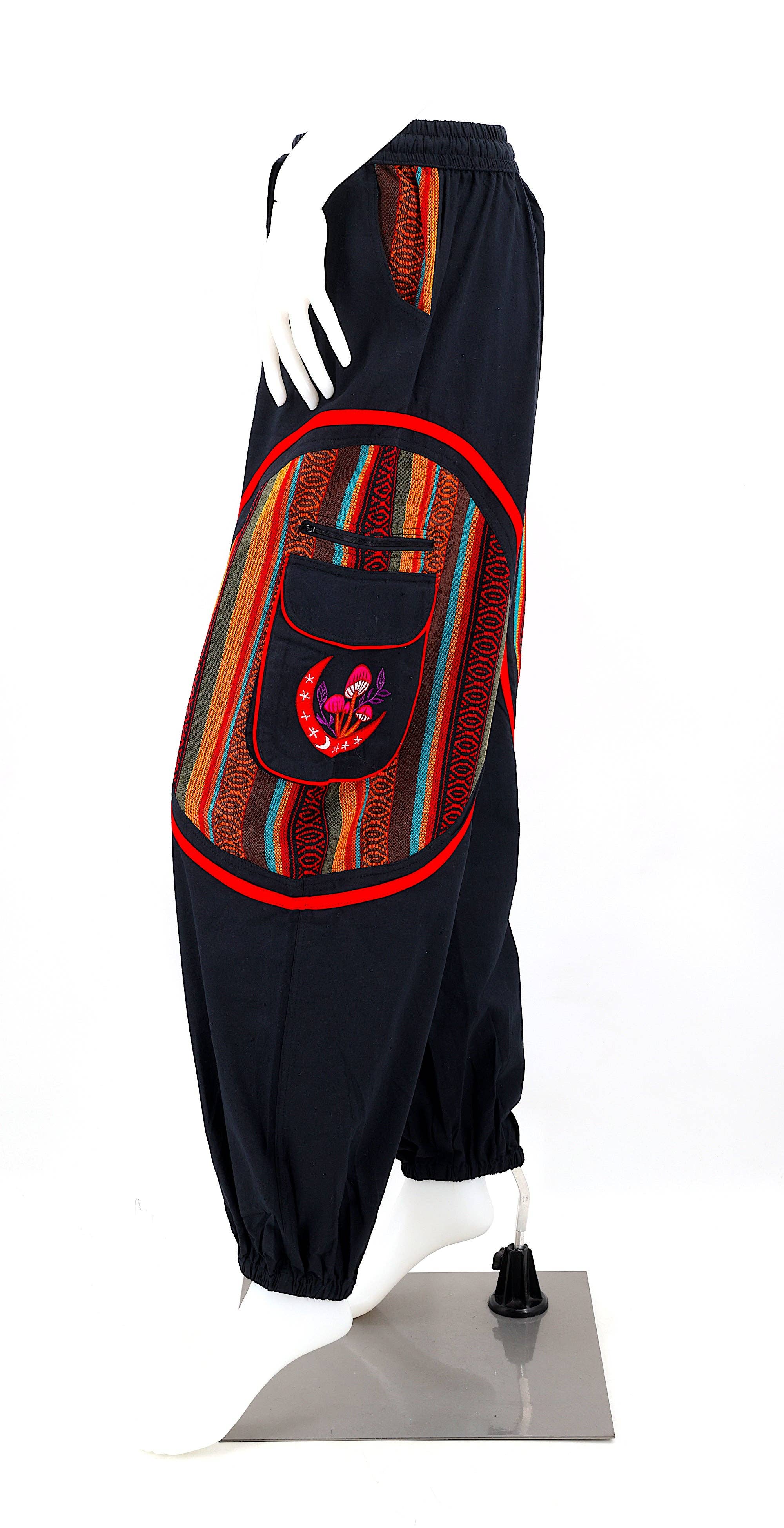 Himalaya Handmade - Venta al por mayor Pantalones - Mujer - Pantalones bohemios hechos a mano de algodón con bordado de luna y hongos estilo harem14