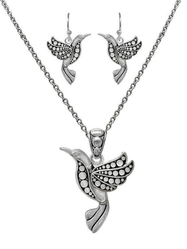 Jewelry Max - Wholesale Pendant/Charm Necklace - ( S046 )  GARDEN THEME HUMMING BIRD NECKLACE SET0