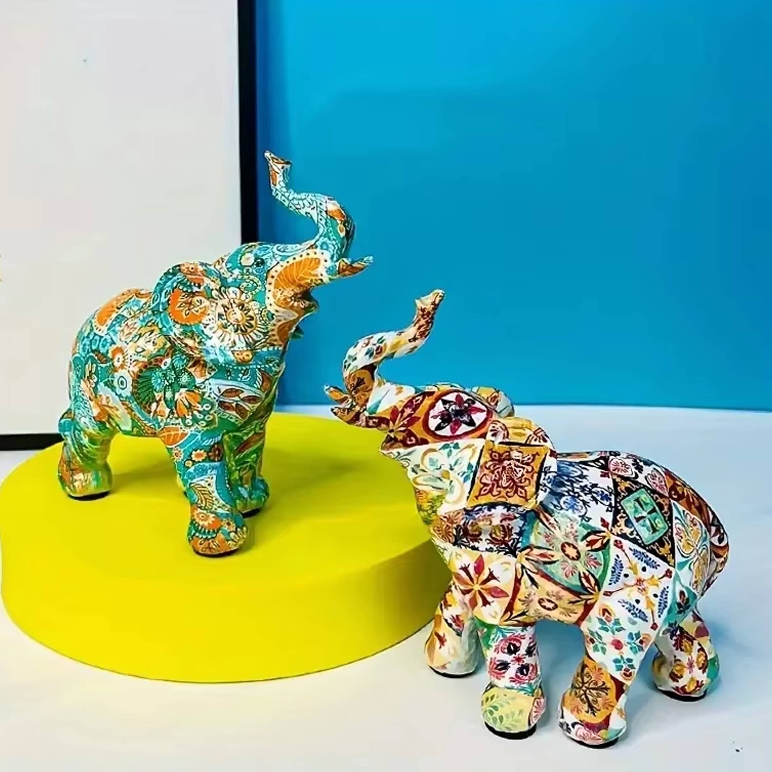La Bella Monte - Wholesale Sculpture - Colorful Elephant Art Sculpture For Holiday Décor - Assorted0