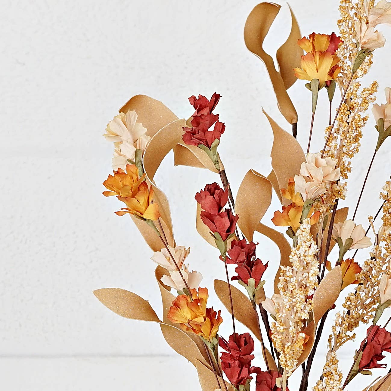 Impressive Enterprises, Inc. - Wholesale Artificial Flowers - 31618-18in Bush-Cluster wild flowers with leaves and heather2