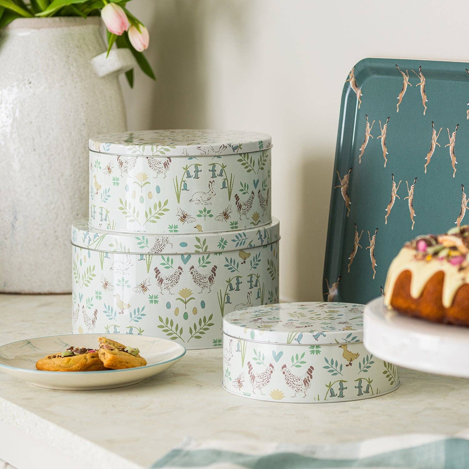 Sophie Allport – wholesale Cake decorating kit – Spring Chicken Cake Tins (Set of 3)0